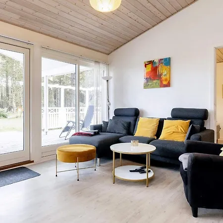 Three-bedroom In Rodby 23